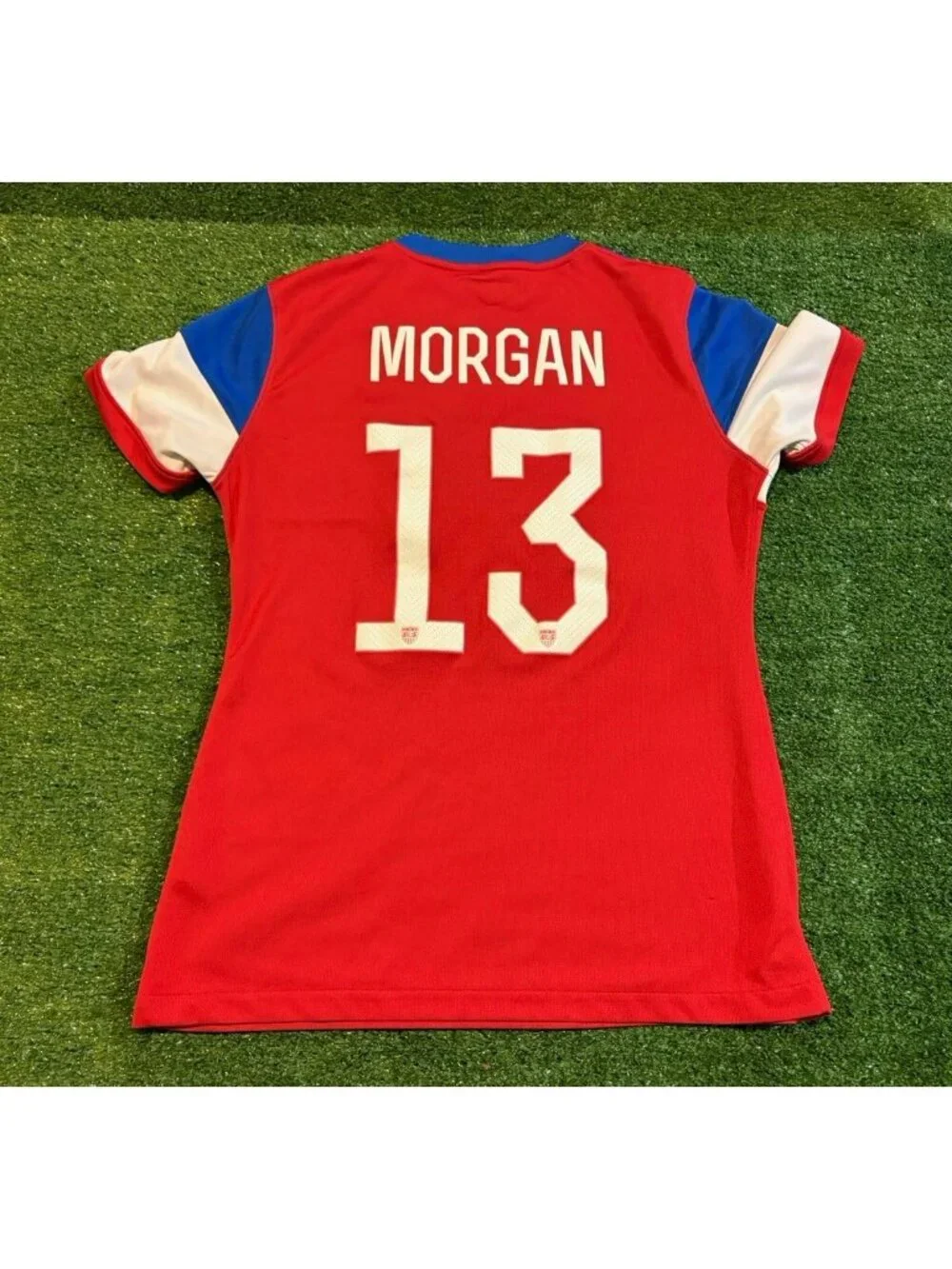 Team USA soccer jersey womens medium blue red nike alex morgan world cup 2014